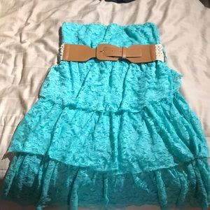 Cute strapless dress with belt